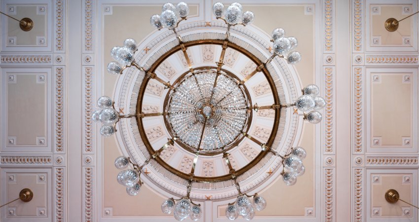 Prestigious Gala Hall
